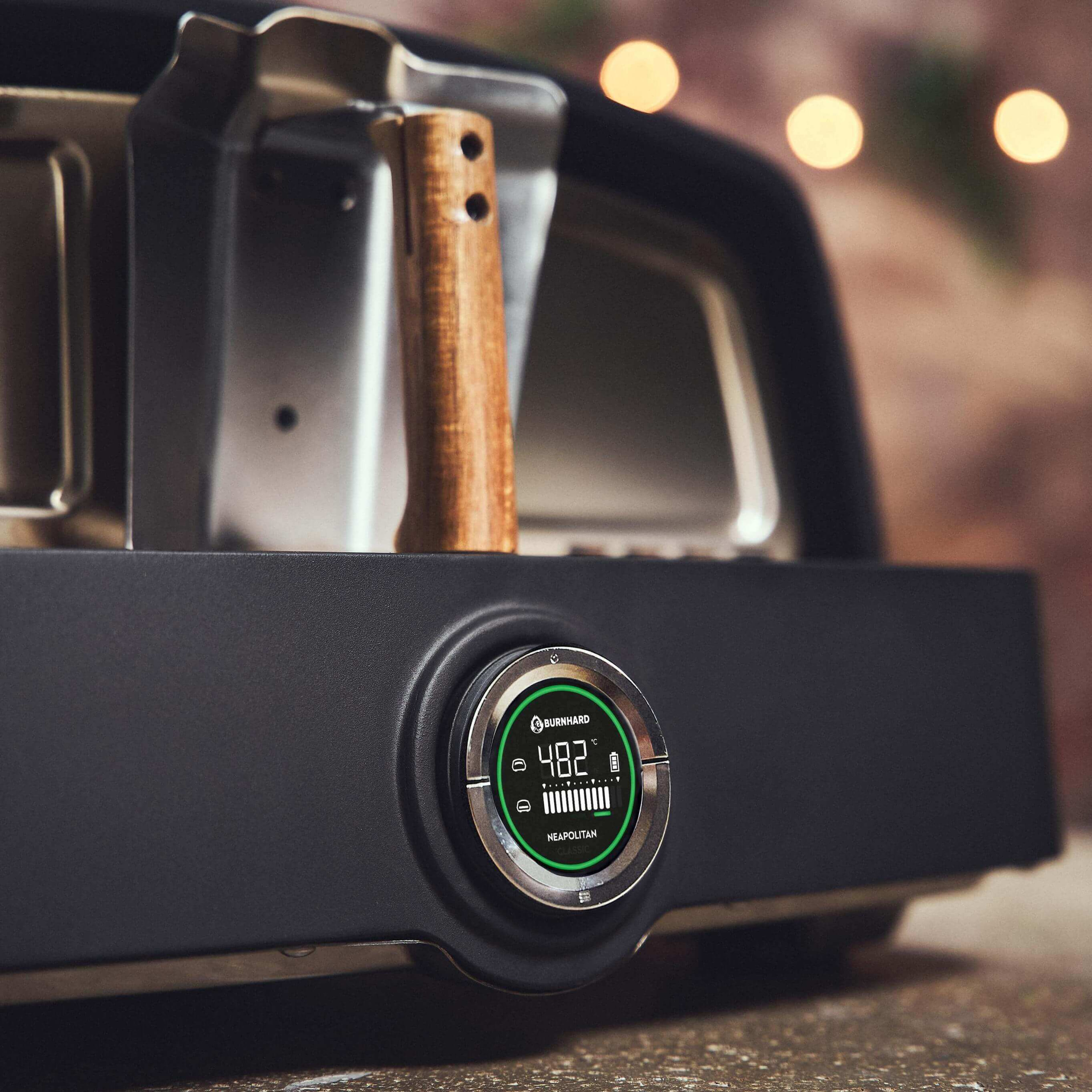 945613_Burnhard_Fat_Tony_Pizzaofen_Mood_Detail_Thermometer_Hi-Res