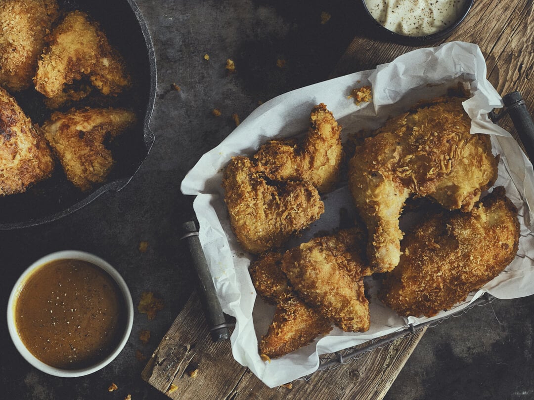 Gefrituurde kip uit de Dutch Oven