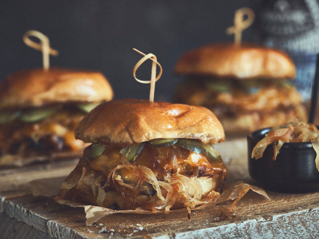 Gebakken ui Burger