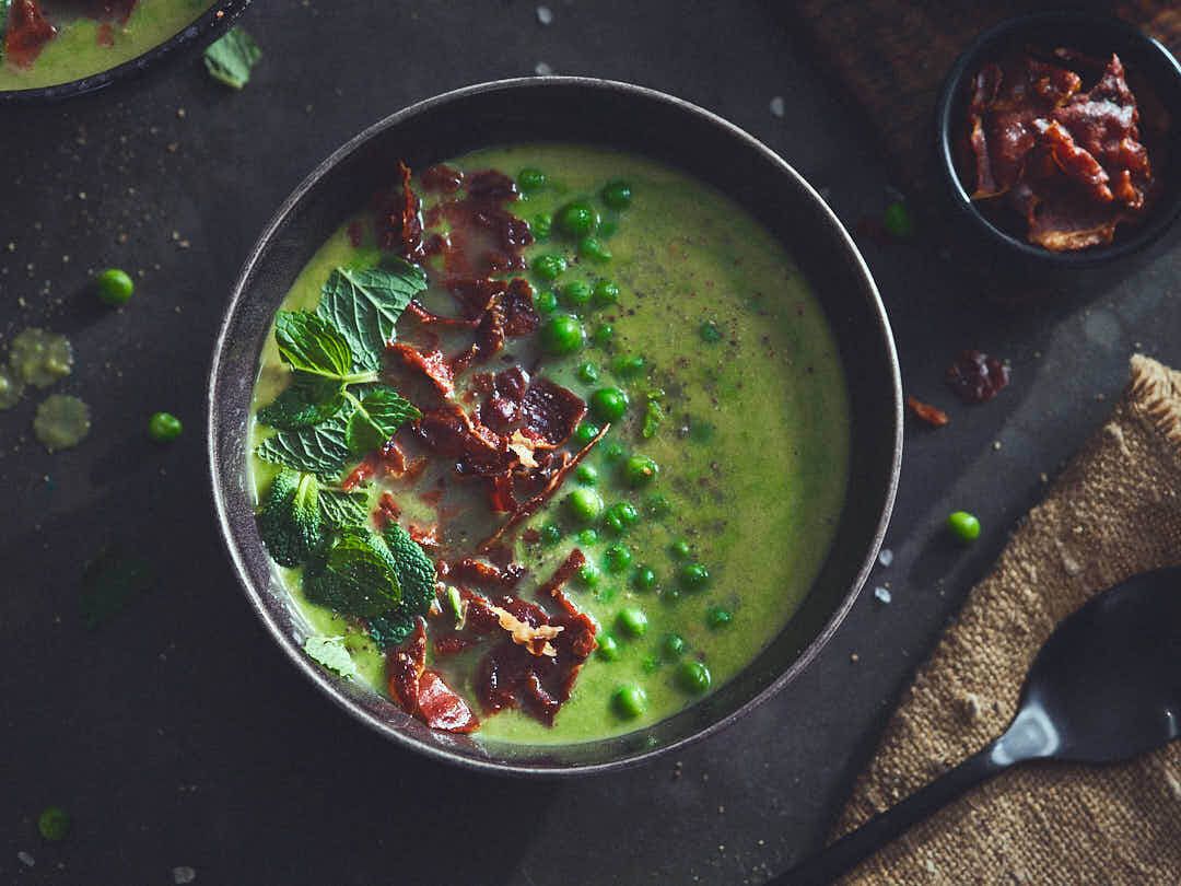 Erbsensuppe aus dem Dutch Oven