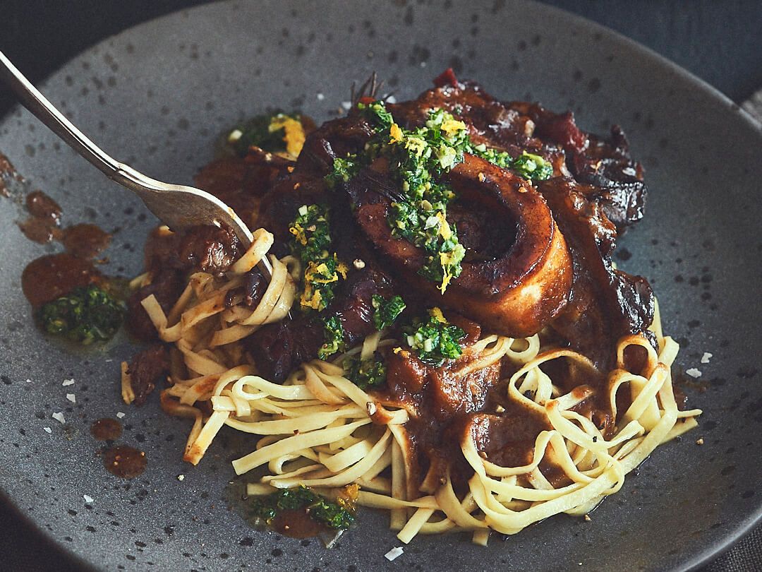 Ossobuco aus dem Dutch Oven