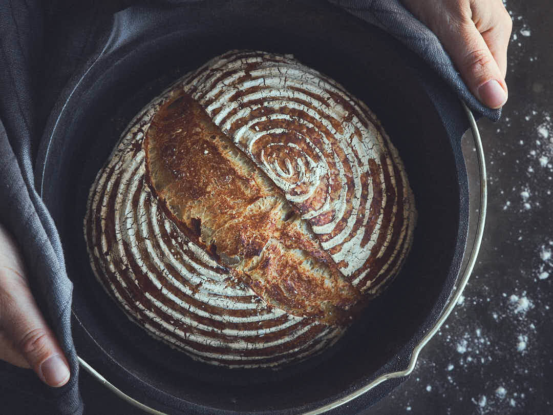 No Knead Bread mit Sauerteig