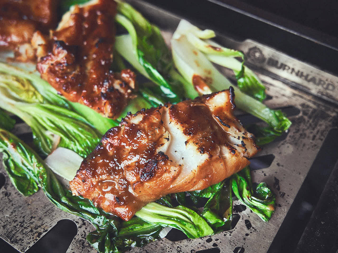 Gasgrill-Zubehör: Die Must-Haves zum Grillen | BURNHARD Gasgrill-Zubehör: Die Must-Haves zum Grillen | BURNHARD