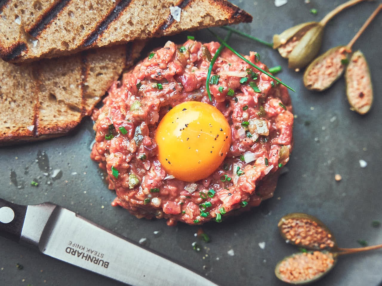 Runder tartaar van de grill