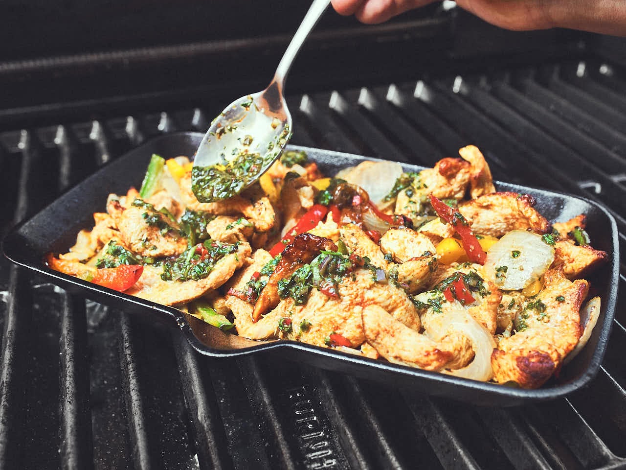 Kip fajitas zoals bij de Mexicaan.