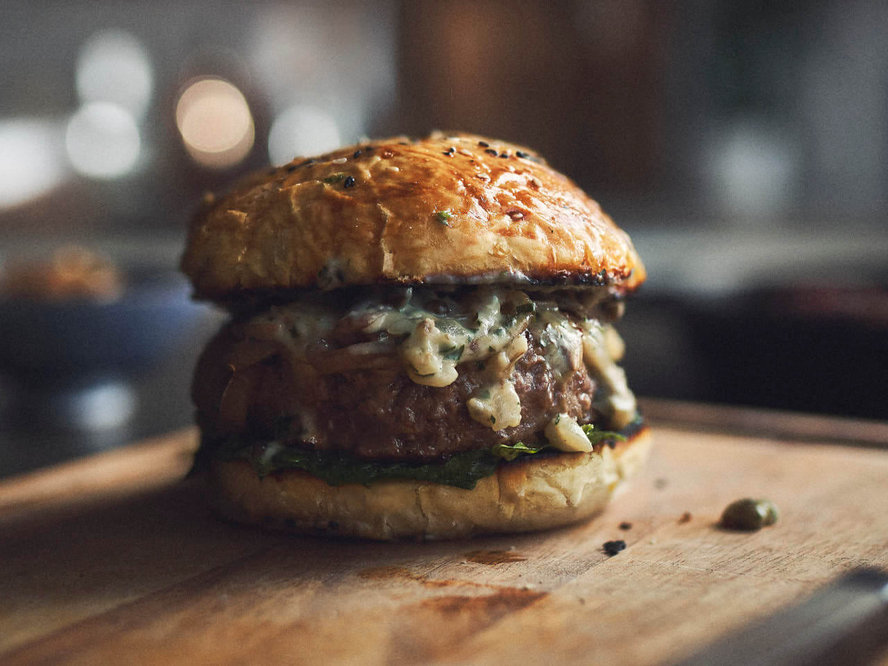 Stuffed Pilzrahmsauce Burger | BURNHARD