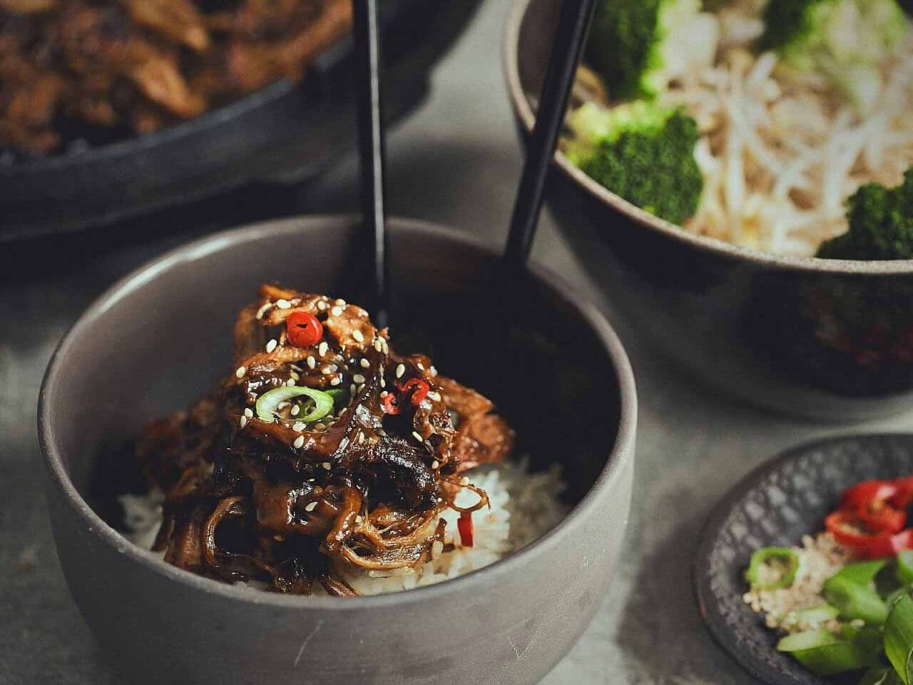 Asiatisches Pulled Pork aus dem Dutch Oven