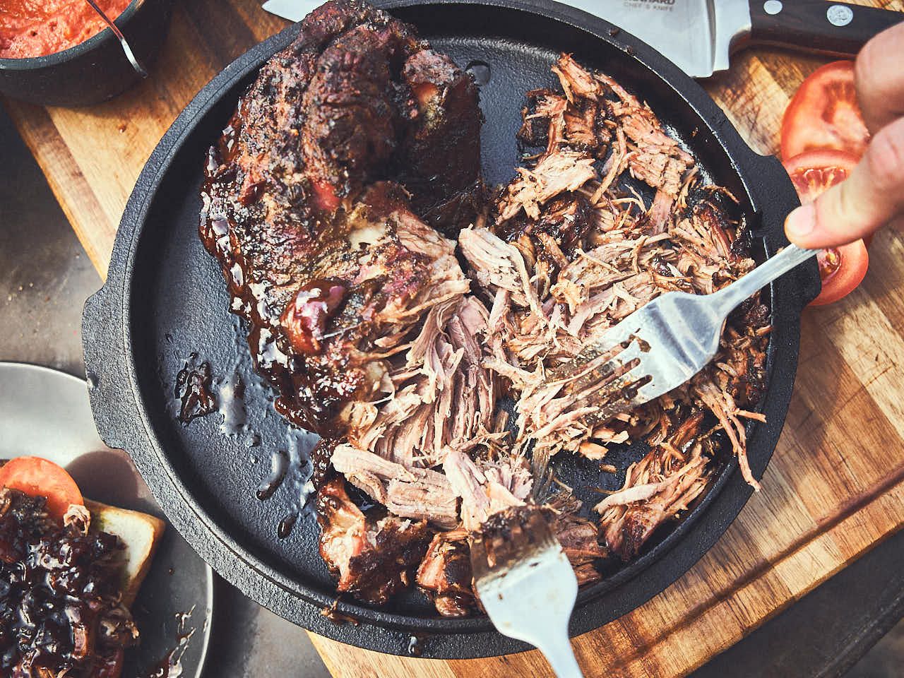 Pulled Lamb aus dem Dutch Oven