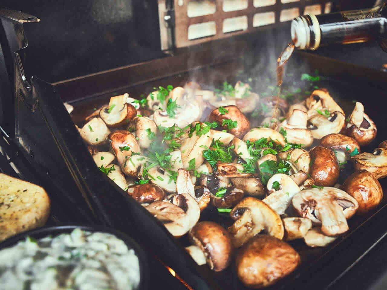 Champignons grillen