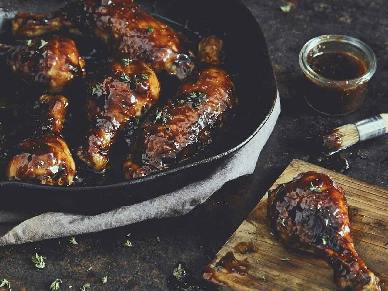 Feigen-Thymian-Hähnchen aus der Gusspfanne