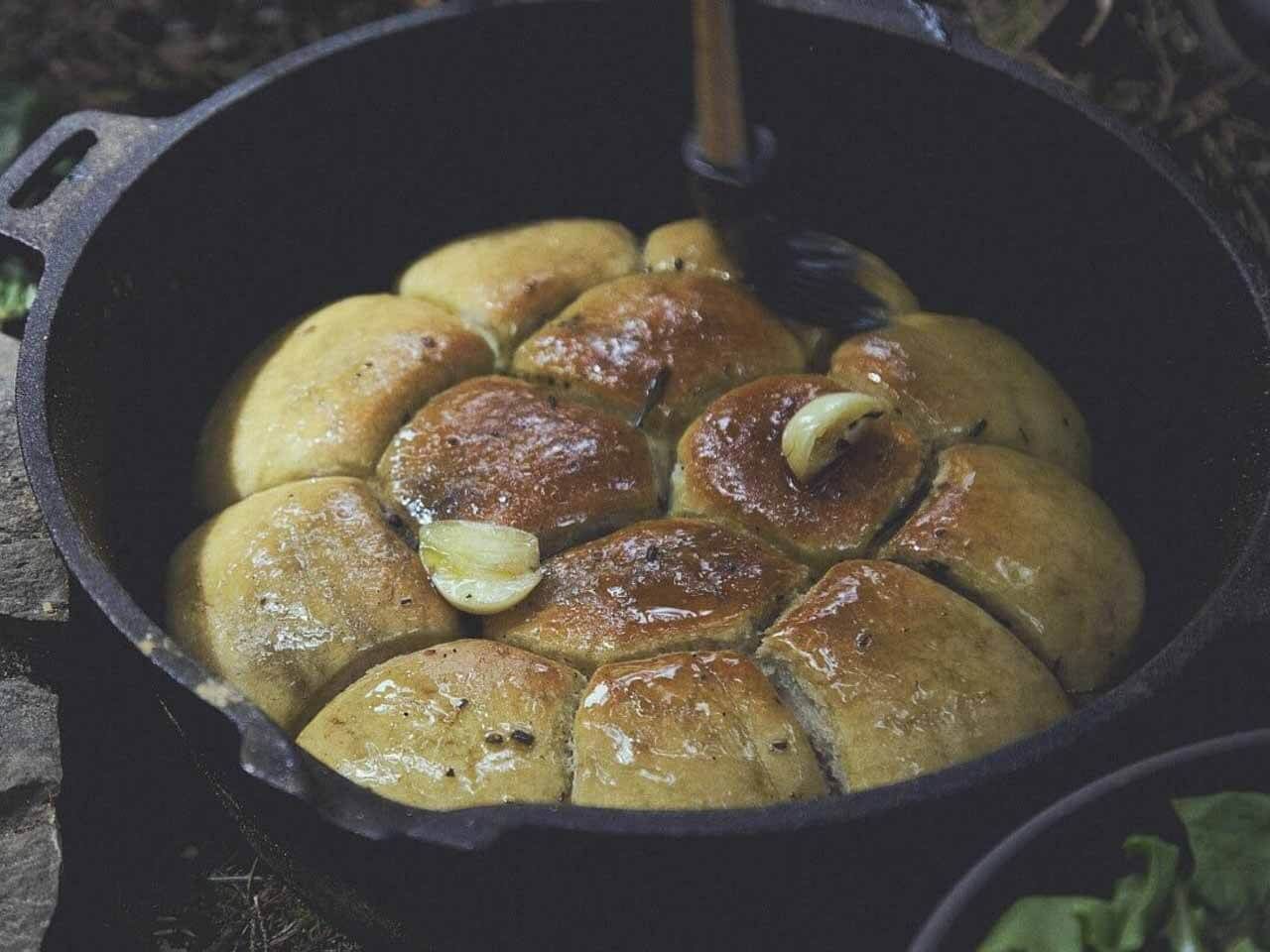 Buchteln aus dem Dutch Oven