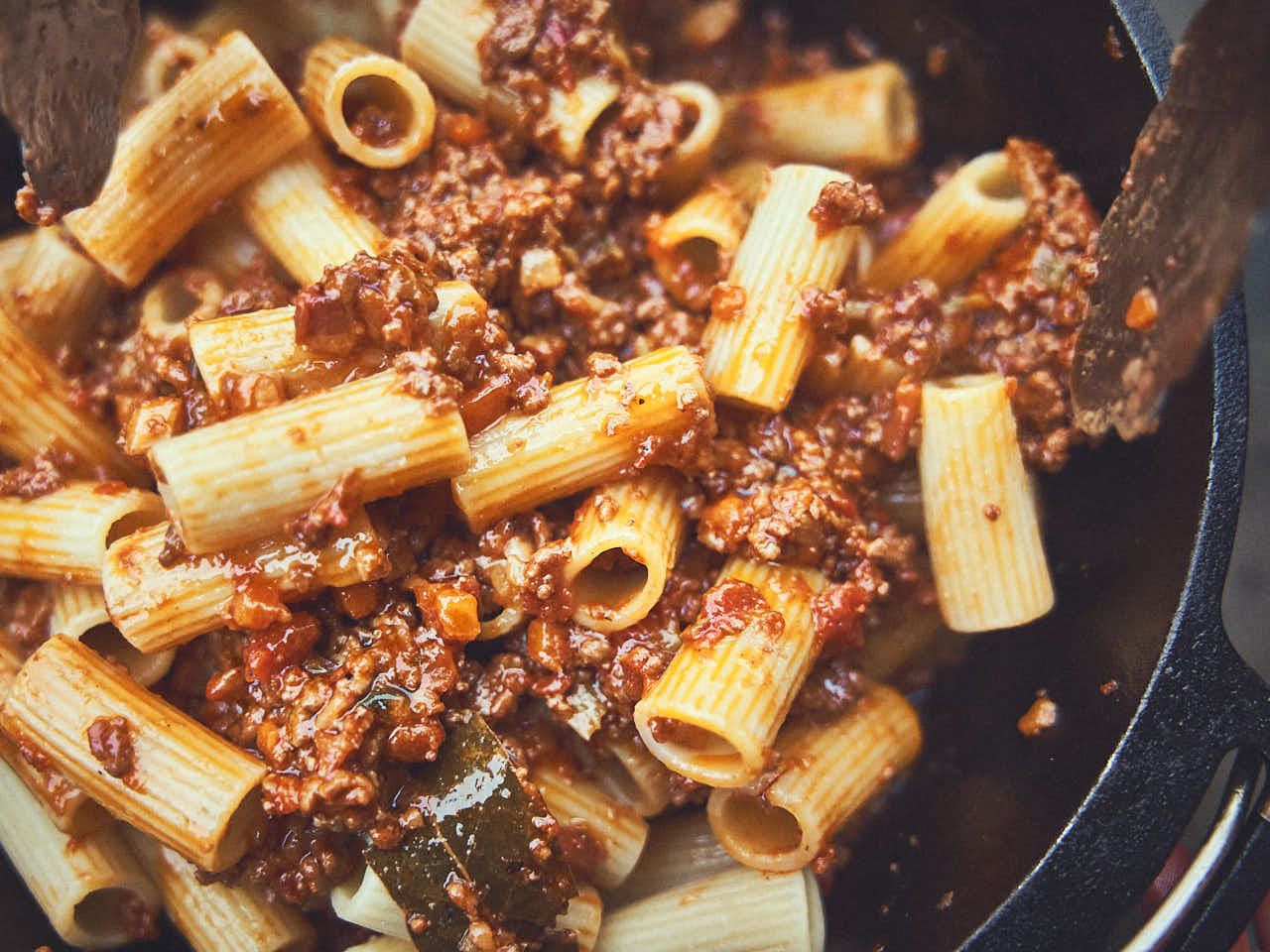 Bolognese aus dem Dutch Oven