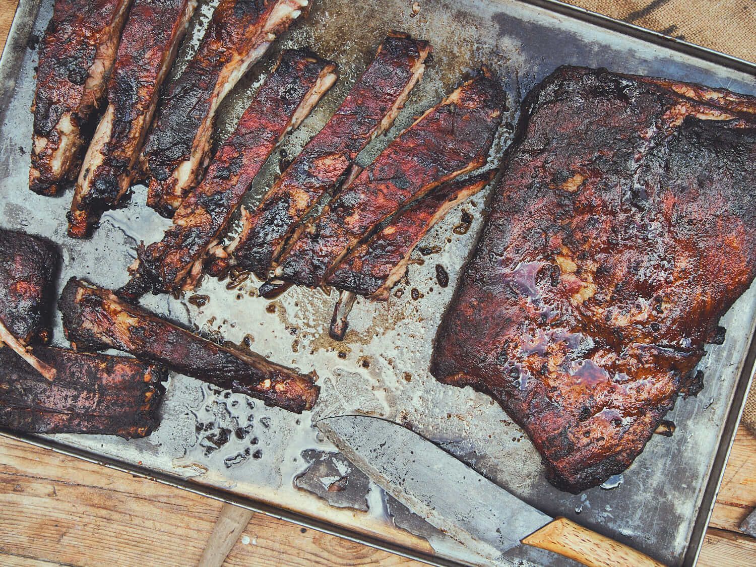 Appel gerookte spareribs